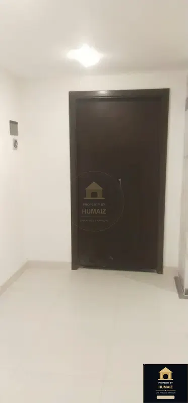 4-Bedroom Luxury Apartment (Sea Facing, 5 Bath, Suite 5) at Pearl Towers For Rent in DHA Phase 8 Karachi — Photograph 24