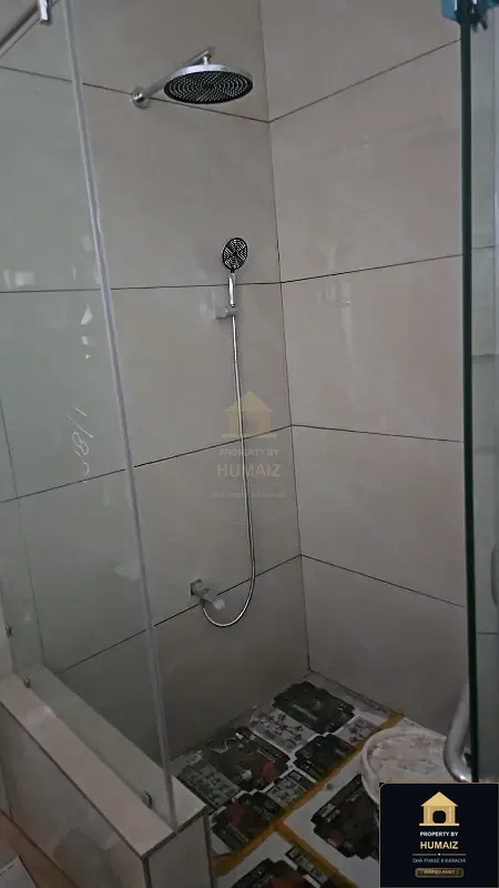 500 Sq. Yd. 5-Bedroom Luxury Villa (Brand New, 6 Bath, Residence 3) in Zone E For Sale in DHA Phase 8 Karachi — Photograph 9