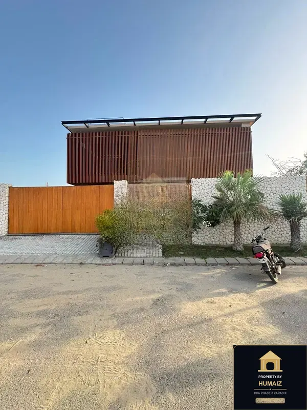666 Sq. Yd. 5-Bedroom Luxury Villa (Boulevard Facing, 6 Bath, Residence 2) in Zone A For Sale in DHA Phase 8 Karachi — Photograph 19