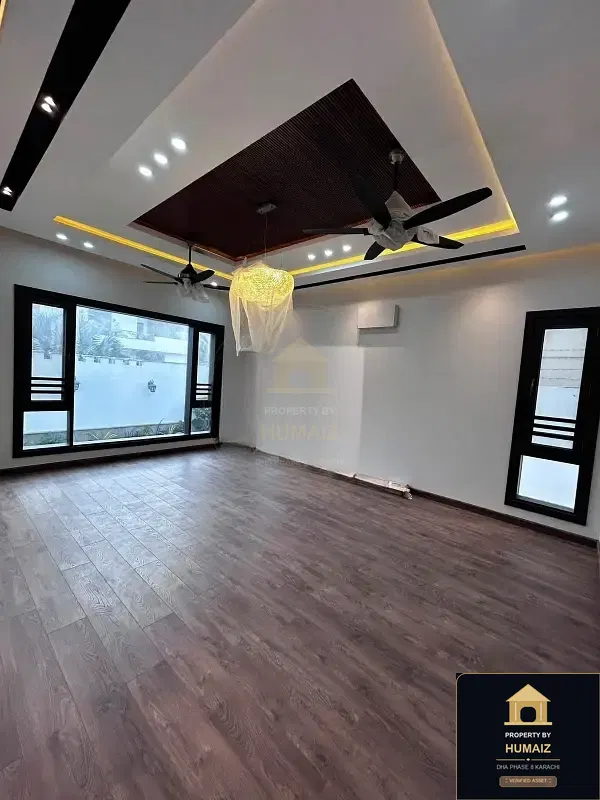 500 Sq. Yd. 7-Bedroom Luxury Villa (West Open, 6 Bath, Residence 18) in DHA Phase 8 For Sale in DHA Phase 8 Karachi — Photograph 3