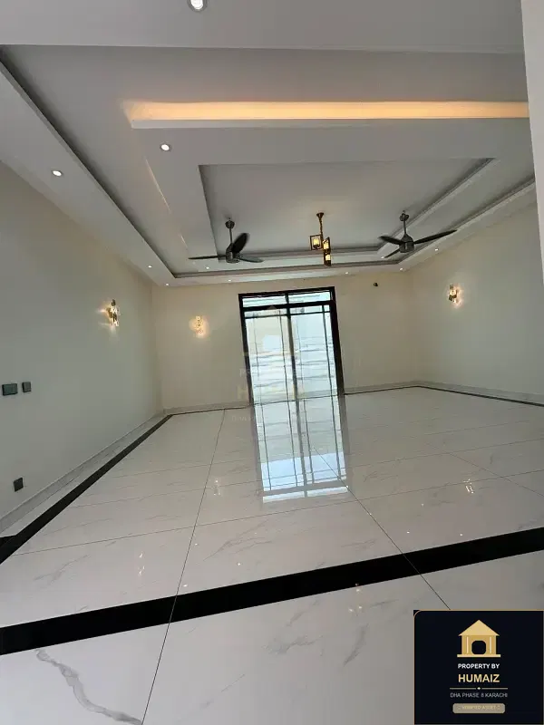 666 Sq. Yd. 6-Bedroom Luxury Villa (Boulevard Facing, 6 Bath, Residence 2) on Khayaban-e-Ittehad For Sale in DHA Phase 8 Karachi — Photograph 13