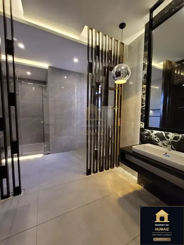 500 Sq. Yd. 6-Bedroom Luxury Villa (Private Pool, 6 Bath, Residence 4) in Zone B For Sale in DHA Phase 8 Karachi — Photograph 3