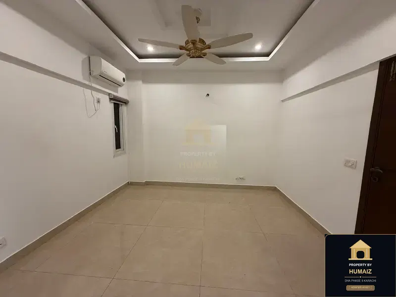 2-Bedroom Luxury Apartment (2 Bath, Suite 4) on Al-Murtaza Commercial For Rent in DHA Phase 8 Karachi — Photograph 5