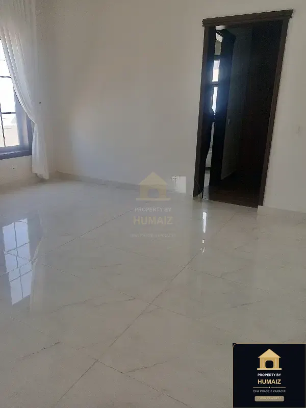 3-Bedroom Upper/Lower Portion (Brand New, 4 Bath, Unit 72) in DHA Phase 8 For Rent in DHA Phase 8 Karachi — Photograph 2