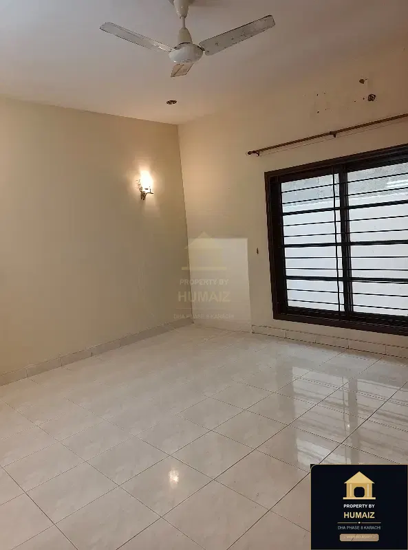 3-Bedroom Upper/Lower Portion (4 Bath, Unit 8) in DHA Phase 8 For Rent in DHA Phase 8 Karachi — Photograph 6