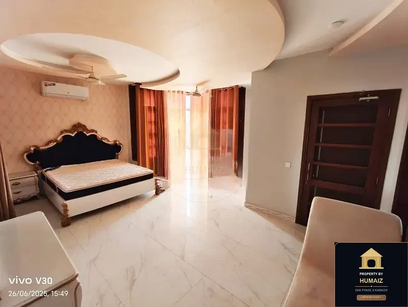 500 Sq. Yd. 6-Bedroom Luxury Villa (Basement, 6 Bath, Residence 3) in Zone A For Sale in DHA Phase 8 Karachi — Photograph 5