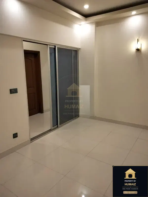 3-Bedroom Luxury Apartment (Basement, 3 Bath, Suite 2) in DHA Phase 8 For Rent in DHA Phase 8 Karachi — Photograph 4