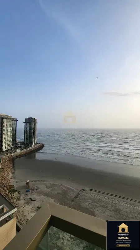 3-Bedroom Luxury Apartment (Sea Facing, 5 Bath, Suite 13) at The Views For Rent in DHA Phase 8 Karachi — Photograph 11