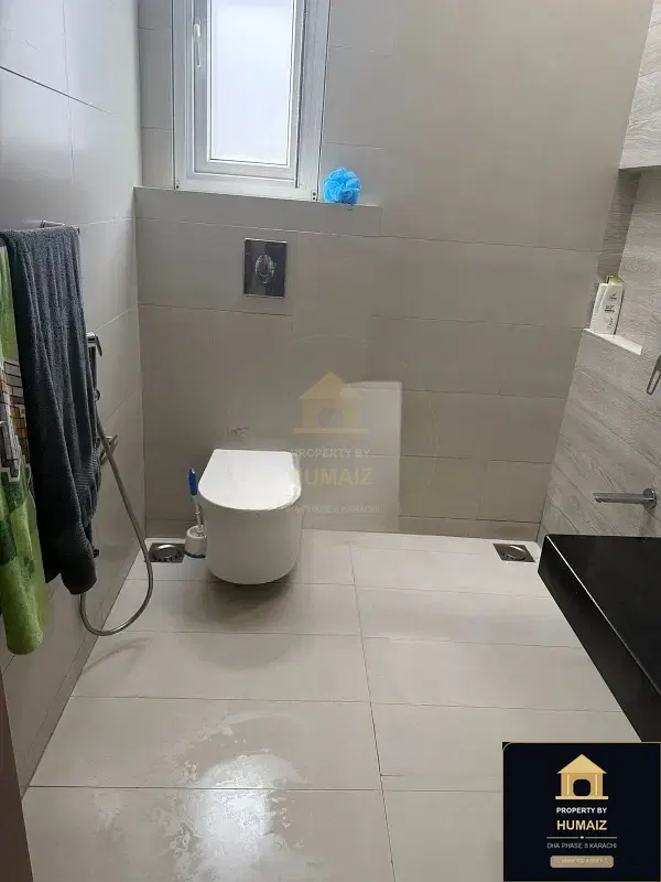 3-Bedroom Upper/Lower Portion (3 Bath, Unit 22) in DHA Phase 8 For Rent in DHA Phase 8 Karachi — Photograph 8