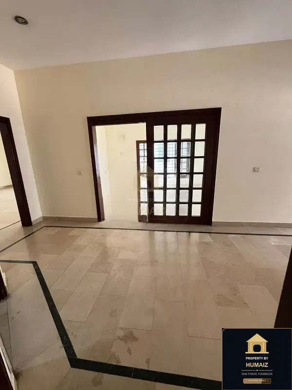 3-Bedroom Upper/Lower Portion (3 Bath, Unit 80) in DHA Phase 8 For Rent in DHA Phase 8 Karachi — Photograph 8