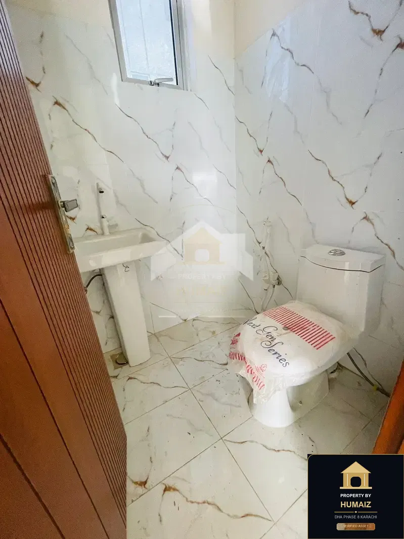 111 Sq. Yd. Corporate Office Space (Brand New, Unit 2) in Khayaban-e-Shaheen For Rent in DHA Phase 8 Karachi — Photograph 6