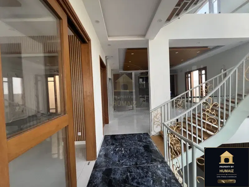 300 Sq. Yd. 5-Bedroom Luxury Villa (Basement, 5 Bath, Residence 10) in DHA Phase 8 For Sale in DHA Phase 8 Karachi — Photograph 8