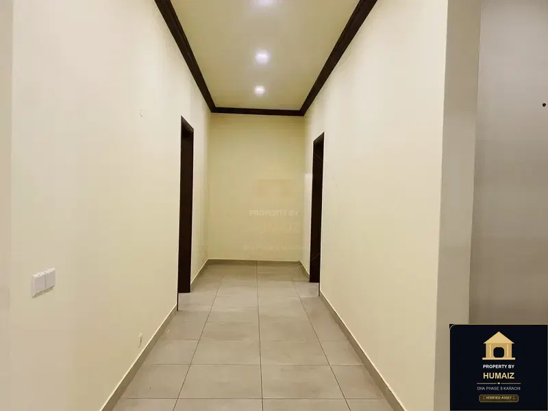 666 Sq. Yd. 6-Bedroom Luxury Villa (Basement, 7 Bath, Residence 1) in DHA Phase 8 For Rent in DHA Phase 8 Karachi — Photograph 11