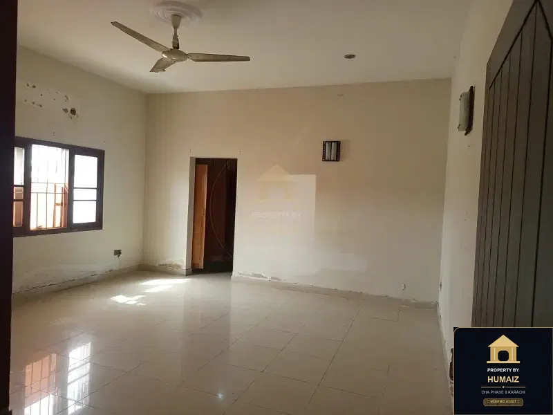 1,000 Sq. Yd. 5-Bedroom Luxury Villa in Khayaban-e-Iqbal For Sale in DHA Phase 8 Karachi — Photograph 18