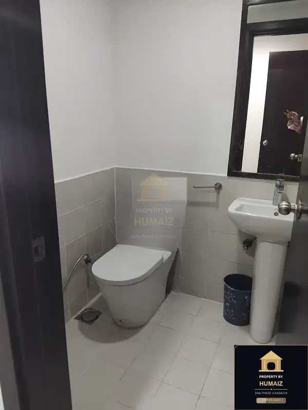 4-Bedroom Luxury Apartment (Sea Facing, 6 Bath, Suite 17) at Coral Towers For Sale in DHA Phase 8 Karachi — Photograph 32