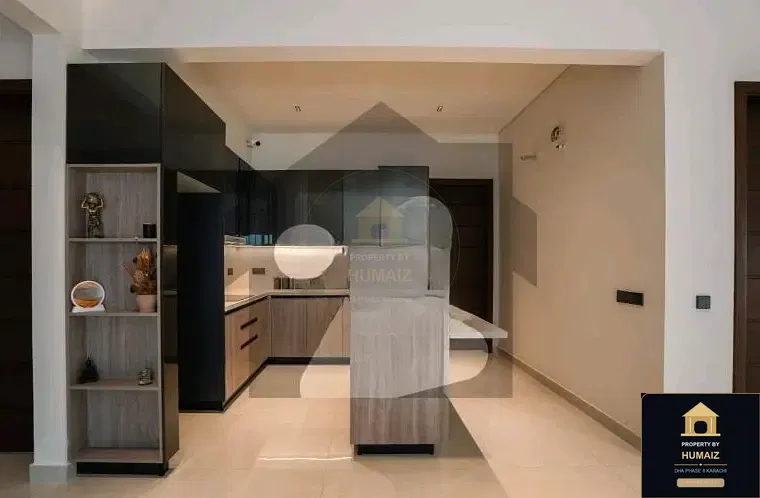 500 Sq. Yd. 5-Bedroom Luxury Villa (West Open, 5 Bath, Residence 17) in DHA Phase 8 For Sale in DHA Phase 8 Karachi — Photograph 3
