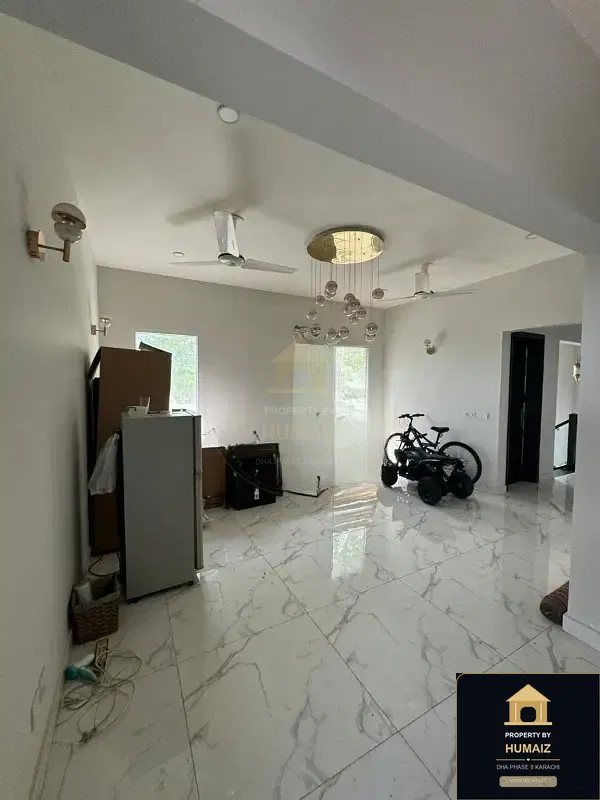 3-Bedroom Upper/Lower Portion (4 Bath, Unit 9) in DHA Phase 8 For Rent in DHA Phase 8 Karachi — Photograph 17