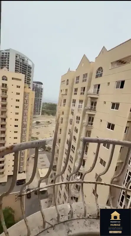 4-Bedroom Luxury Apartment (5 Bath, Suite 28) at Creek Vistas For Sale in DHA Phase 8 Karachi — Photograph 2