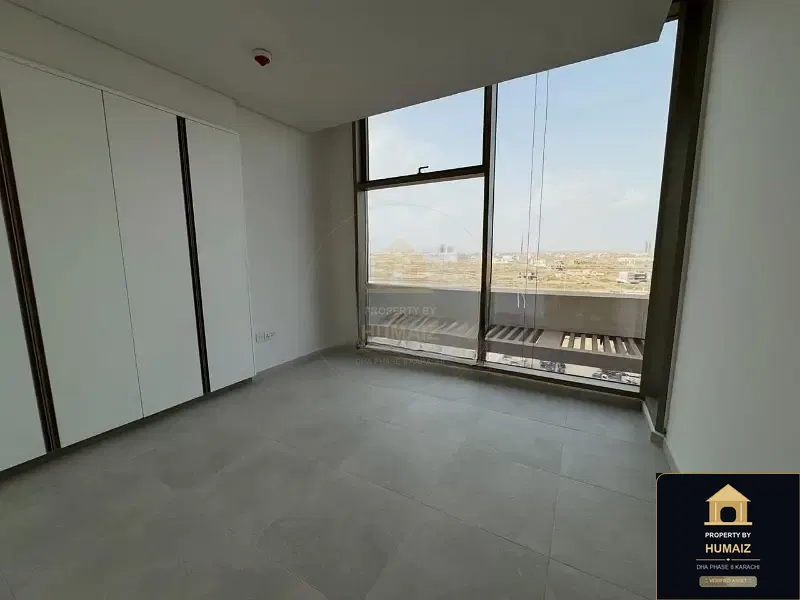 3-Bedroom Luxury Apartment (Private Pool, 3 Bath, Suite 56) at The Views For Sale in DHA Phase 8 Karachi — Photograph 5