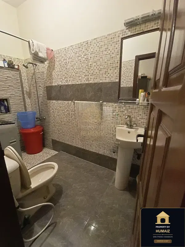 120 Sq. Yd. 4-Bedroom Luxury Villa (Boulevard Facing, 5 Bath, Residence 3) in DHA Phase 8 For Sale in DHA Phase 8 Karachi — Photograph 2