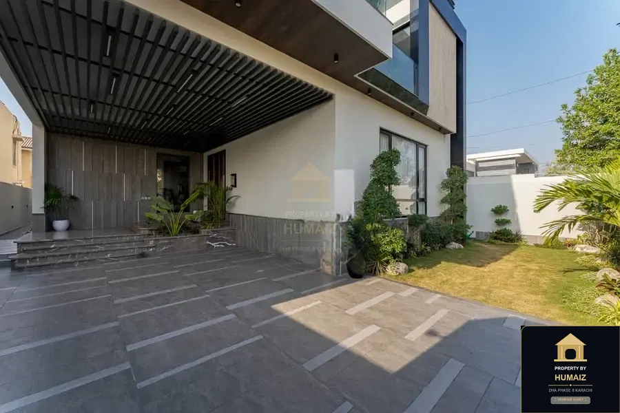 666 Sq. Yd. 7-Bedroom Luxury Villa in DHA Phase 8 For Sale in DHA Phase 8 Karachi — Photograph 33