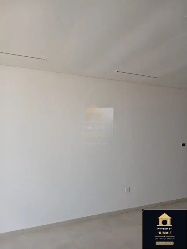 3-Bedroom Luxury Apartment (Sea Facing, 5 Bath, Suite 23) at The Views For Rent in DHA Phase 8 Karachi — Photograph 9
