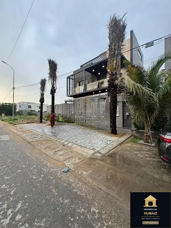 500 Sq. Yd. 6-Bedroom Luxury Villa (7 Bath, Residence 1) at Creek Vistas For Sale in DHA Phase 8 Karachi — Photograph 3