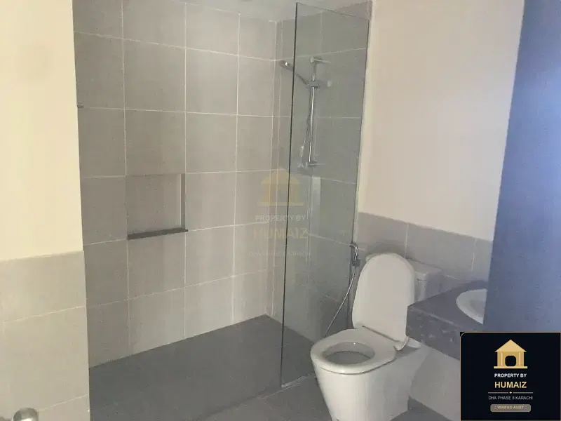 2-Bedroom Luxury Apartment (Sea Facing, 3 Bath, Suite 1) at Coral Towers For Rent in DHA Phase 8 Karachi — Photograph 19