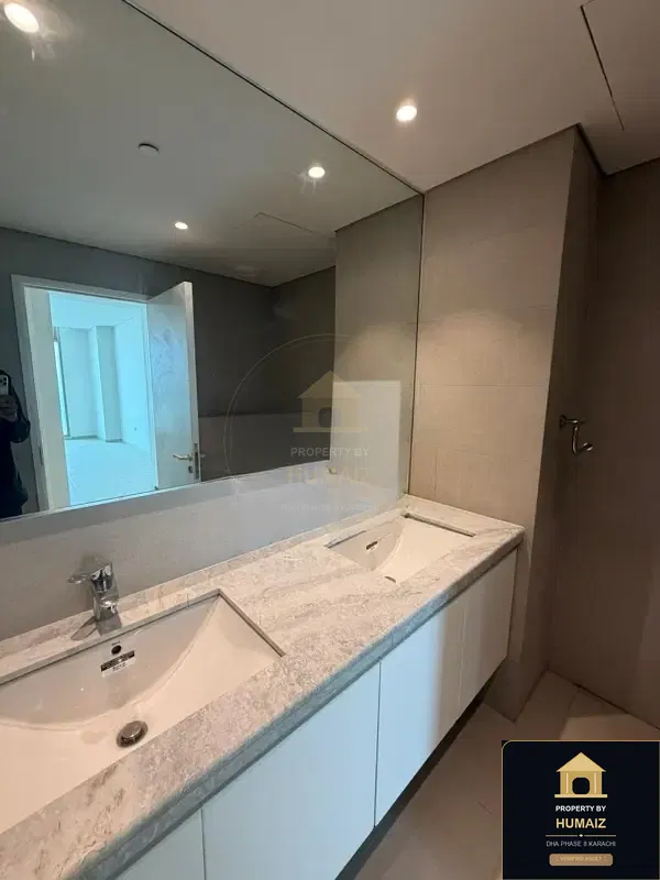 2-Bedroom Luxury Apartment (Sea Facing, 3 Bath, Suite 7) at The Views For Rent in DHA Phase 8 Karachi — Photograph 38