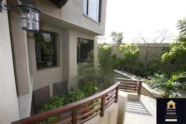 1,000 Sq. Yd. 5-Bedroom Luxury Villa (6 Bath, Residence 1) in DHA Phase 8 For Rent in DHA Phase 8 Karachi — Photograph 3