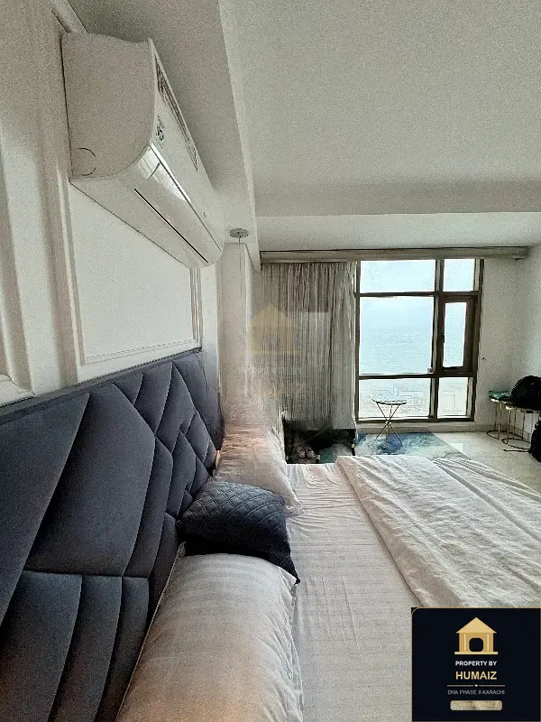 2-Bedroom Luxury Apartment (Sea Facing, 3 Bath, Suite 10) at Pearl Towers For Rent in DHA Phase 8 Karachi — Photograph 9