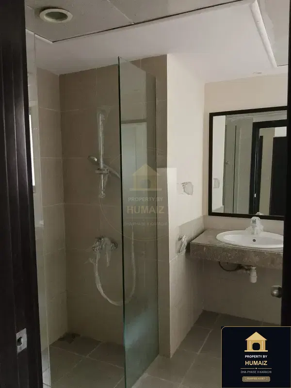 2-Bedroom Luxury Apartment (Private Pool, 4 Bath, Suite 38) at Coral Towers For Sale in DHA Phase 8 Karachi — Photograph 7