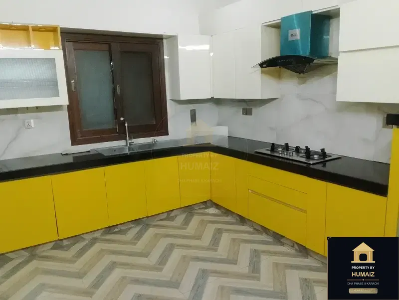 4-Bedroom Upper/Lower Portion (4 Bath, Unit 3) in DHA Phase 8 For Rent in DHA Phase 8 Karachi — Photograph 9