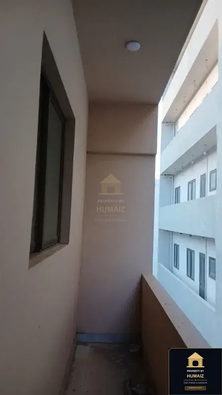 111 Sq. Yd. Corporate Office Space (Unit 13) on Al-Murtaza Commercial For Rent in DHA Phase 8 Karachi — Photograph 6