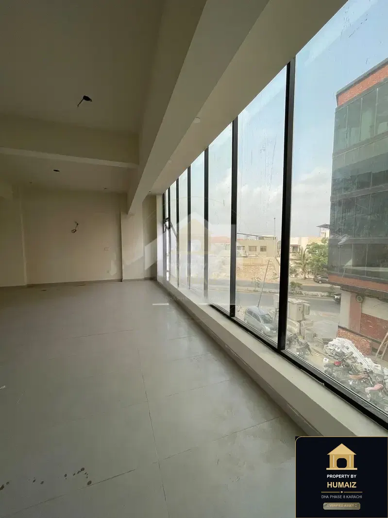 225 Sq. Yd. Corporate Office Space (Boulevard Facing, Unit 2) in DHA Phase 8 For Sale in DHA Phase 8 Karachi — Photograph 5