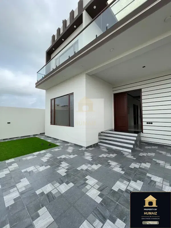 500 Sq. Yd. 6-Bedroom Luxury Villa (6 Bath, Residence 93) in DHA Phase 8 For Sale in DHA Phase 8 Karachi — Photograph 2