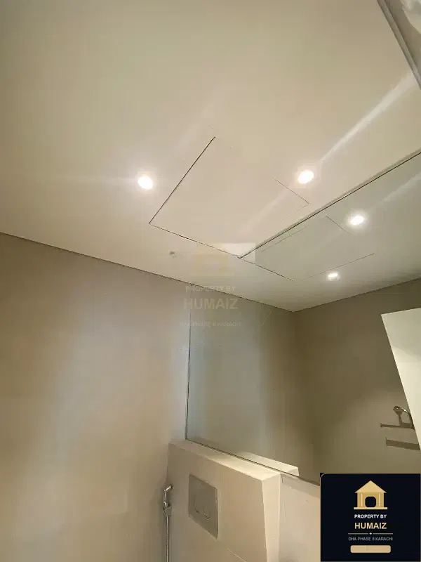 2-Bedroom Luxury Apartment (Sea Facing, 3 Bath, Suite 17) at The Views For Rent in DHA Phase 8 Karachi — Photograph 13