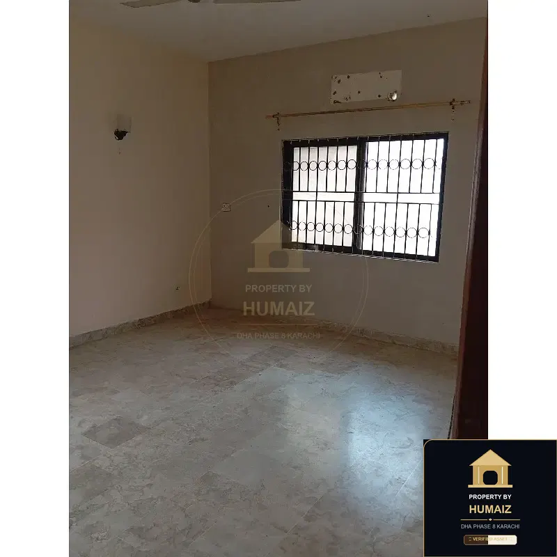 3-Bedroom Upper/Lower Portion (4 Bath, Unit 24) in DHA Phase 8 For Rent in DHA Phase 8 Karachi — Photograph 5