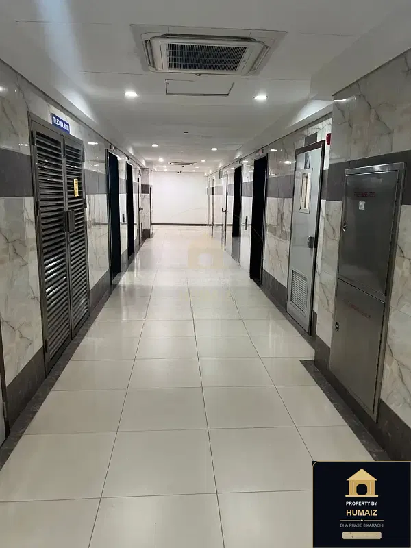 3-Bedroom Luxury Apartment (Sea Facing, 4 Bath, Suite 10) at Pearl Towers For Rent in DHA Phase 8 Karachi — Photograph 7