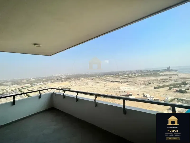 3-Bedroom Luxury Apartment (4 Bath, Suite 9) at Reef Towers For Rent in DHA Phase 8 Karachi — Photograph 9