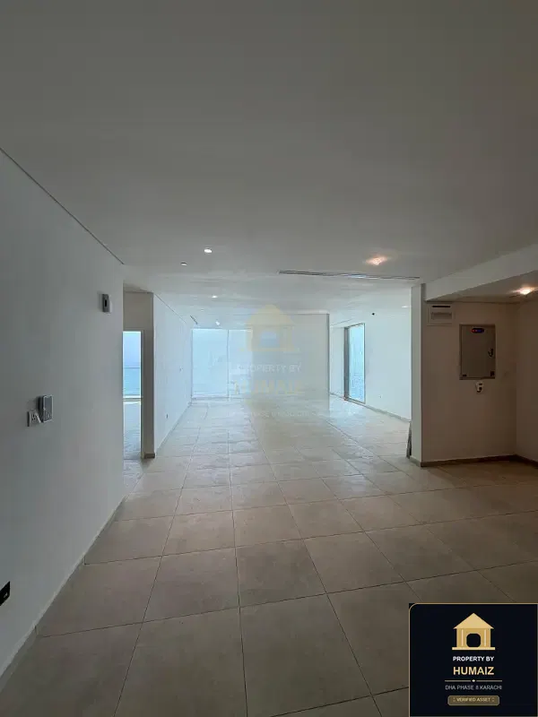 3-Bedroom Luxury Apartment at The Views North Tower For Sale in DHA Phase 8 Karachi — Photograph 9