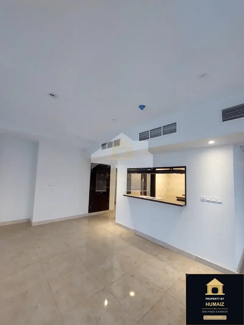 2-Bedroom Luxury Apartment (3 Bath, Suite 7) at Pearl Towers For Sale in DHA Phase 8 Karachi — Photograph 2