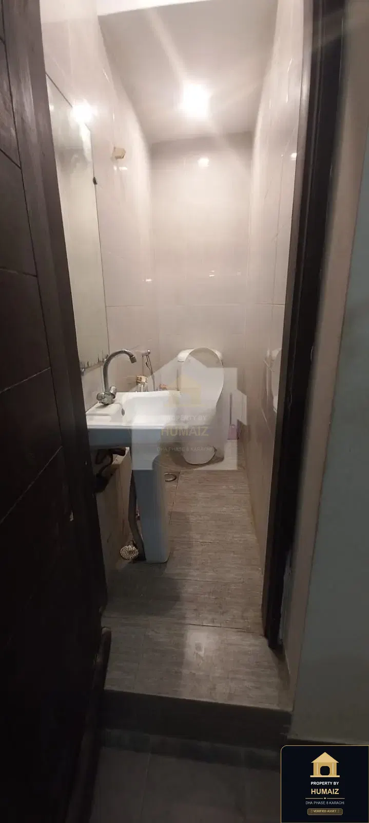 100 Sq. Yd. 4-Bedroom Luxury Villa (Basement, 5 Bath, Residence 1) in Khayaban-e-Iqbal For Rent in DHA Phase 8 Karachi — Photograph 6