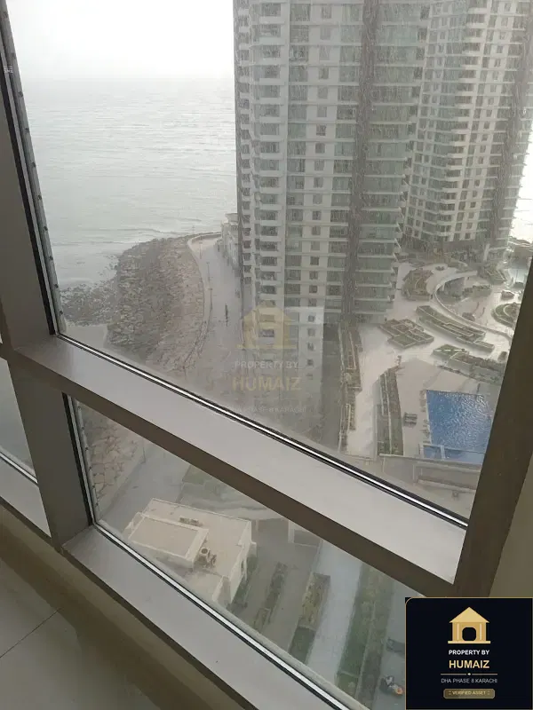 4-Bedroom Luxury Apartment (Sea Facing, 6 Bath, Suite 1) at Coral Towers For Rent in DHA Phase 8 Karachi — Photograph 5