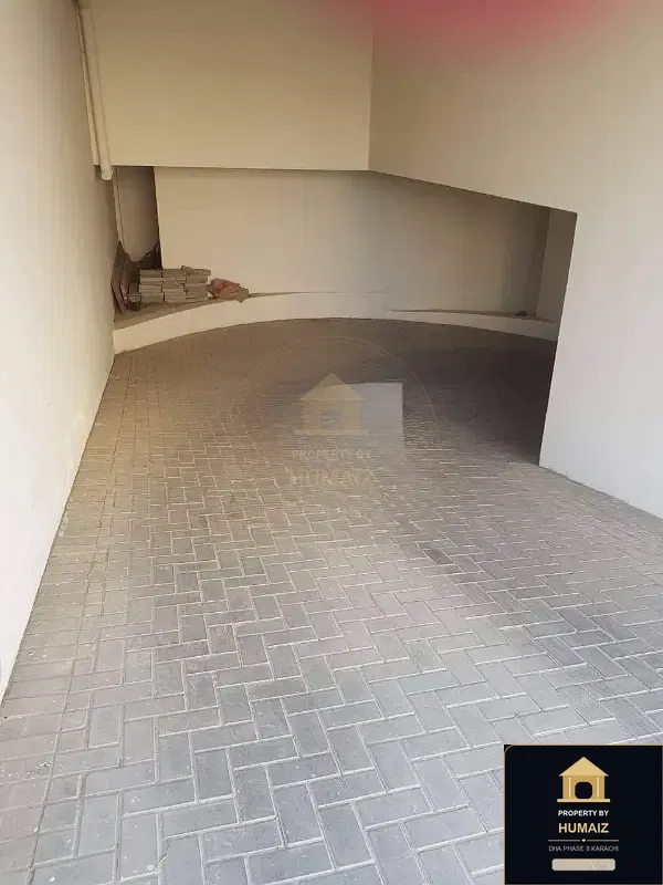4-Bedroom Luxury Apartment (Basement, 5 Bath, Suite 1) on Al-Murtaza Commercial For Sale in DHA Phase 8 Karachi — Photograph 17