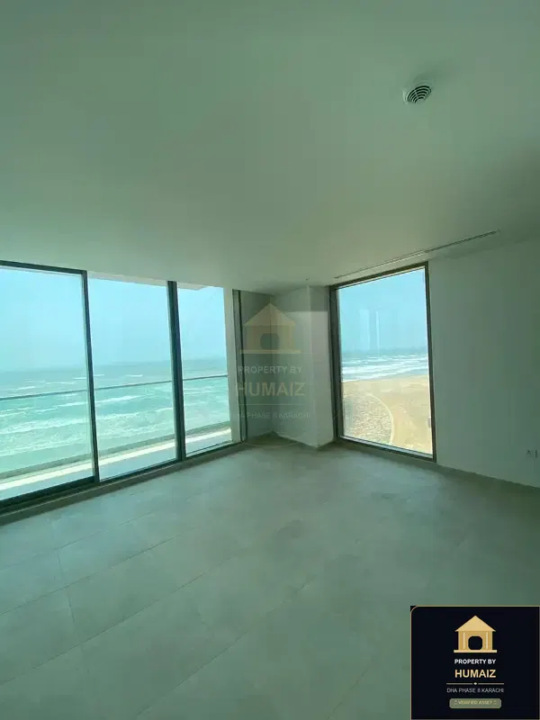 4-Bedroom Luxury Apartment (Sea Facing, 6 Bath, Suite 2) at The Views For Rent in DHA Phase 8 Karachi — Photograph 8