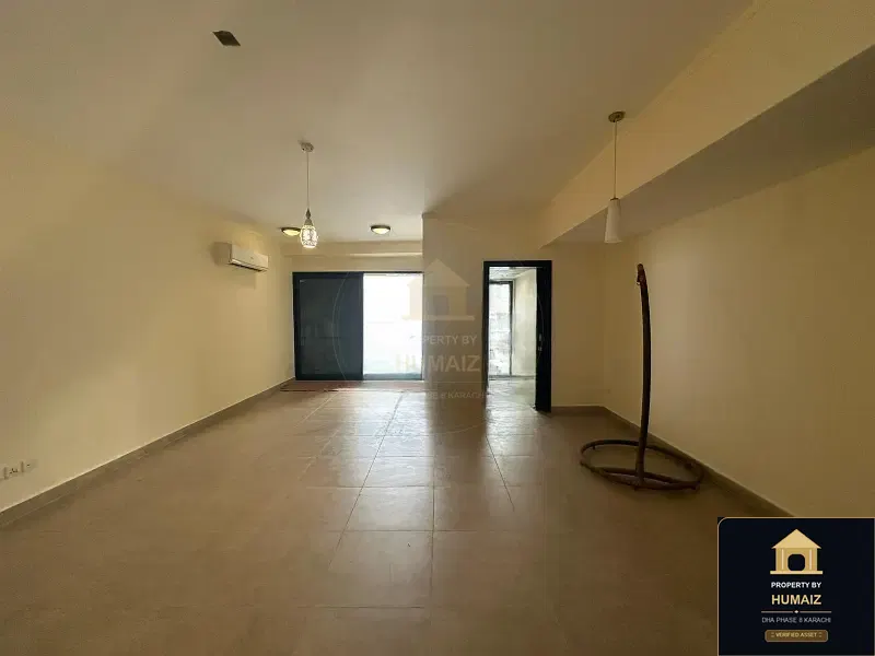 2-Bedroom Luxury Apartment (Sea Facing, 2 Bath, Suite 14) at Coral Towers For Rent in DHA Phase 8 Karachi — Photograph 2
