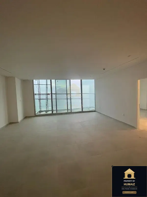 2-Bedroom Luxury Apartment (Sea Facing, 3 Bath, Suite 13) at The Views For Sale in DHA Phase 8 Karachi — Photograph 8