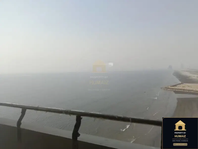 1-Bedroom Luxury Apartment (Sea Facing, 3 Bath, Suite 2) at Pearl Towers For Sale in DHA Phase 8 Karachi — Photograph 2