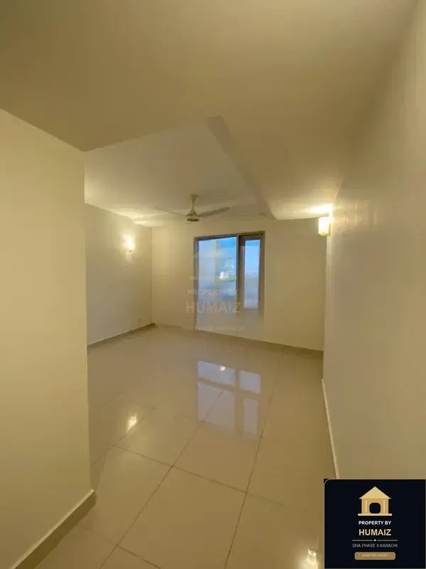 Luxury Penthouse Suite (Penthouse, Suite 2) at Reef Towers For Rent in DHA Phase 8 Karachi — Photograph 14